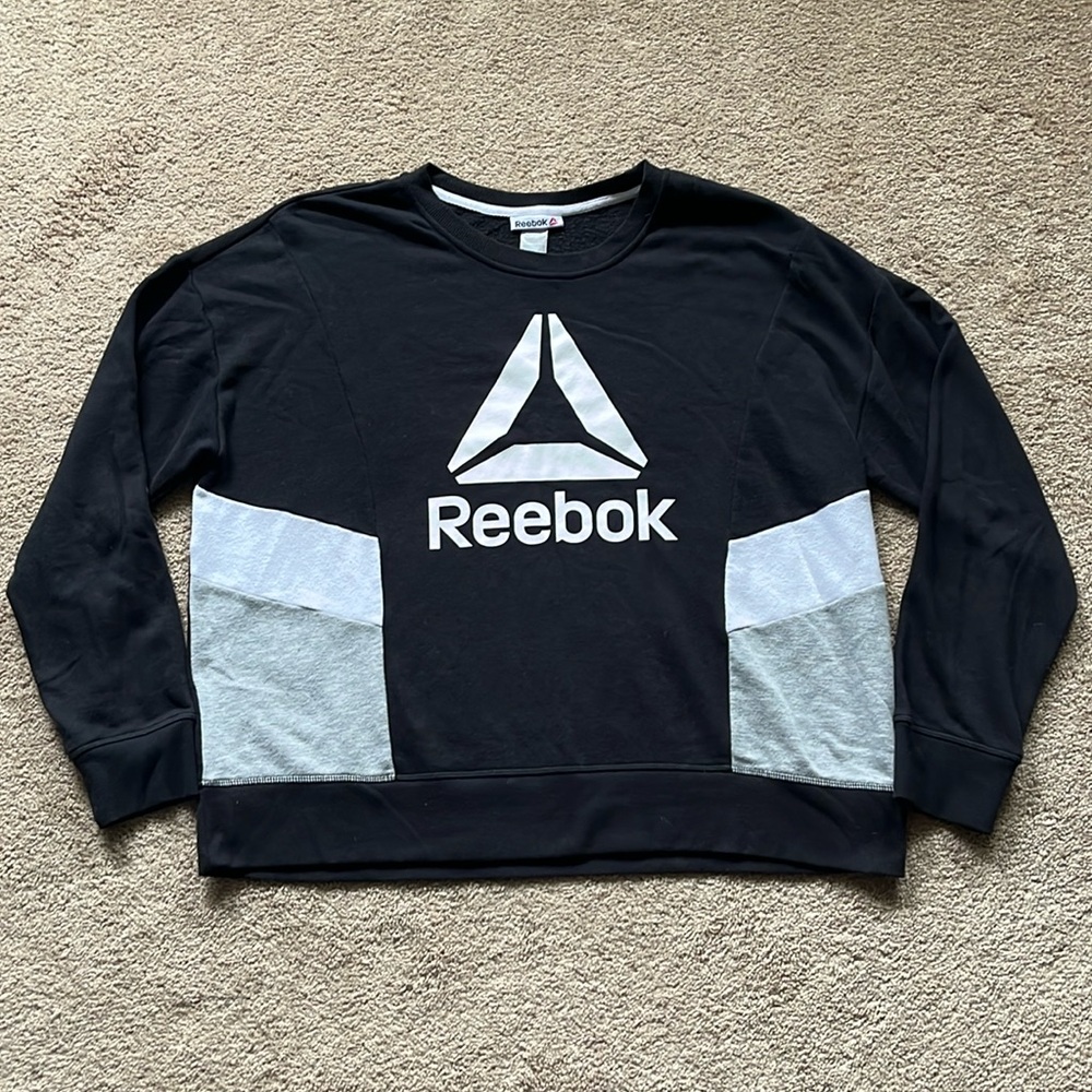Women's Black-Grey-white Reebok Sweater Size XL